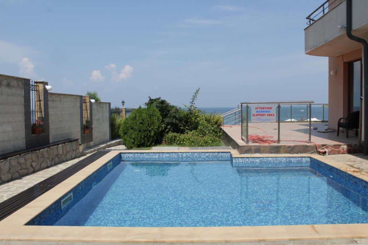 Barex Family Hotel Sozopol Esterno foto