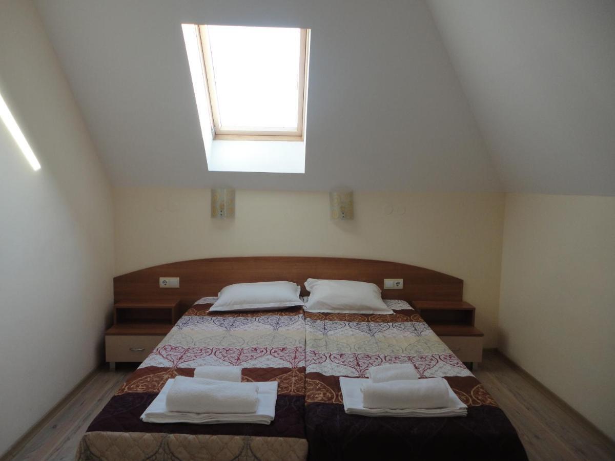 Barex Family Hotel Sozopol Esterno foto