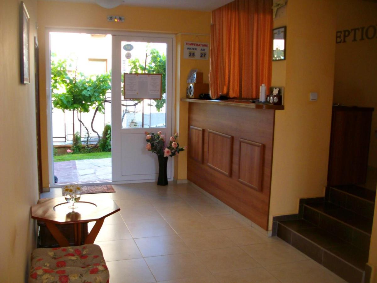 Barex Family Hotel Sozopol Esterno foto